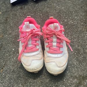 Under Armour Girls Softball Cleats